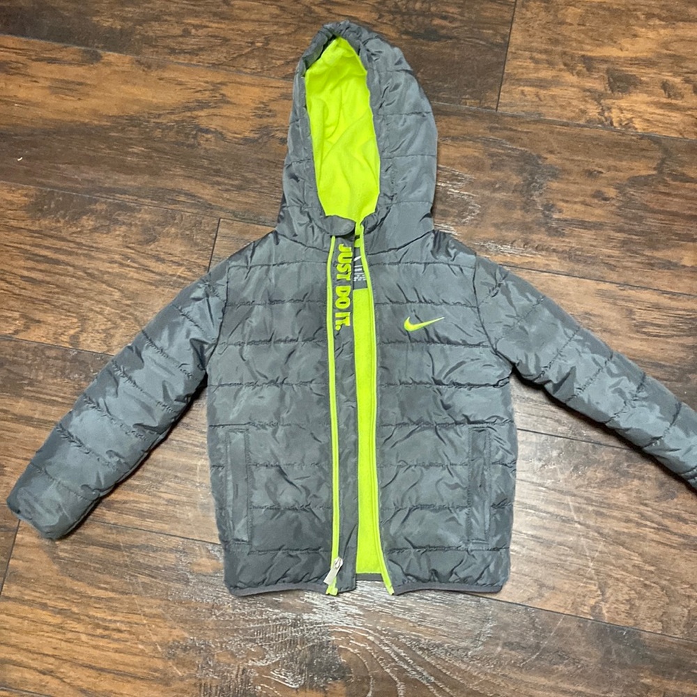 4T Nike Puff Jacket